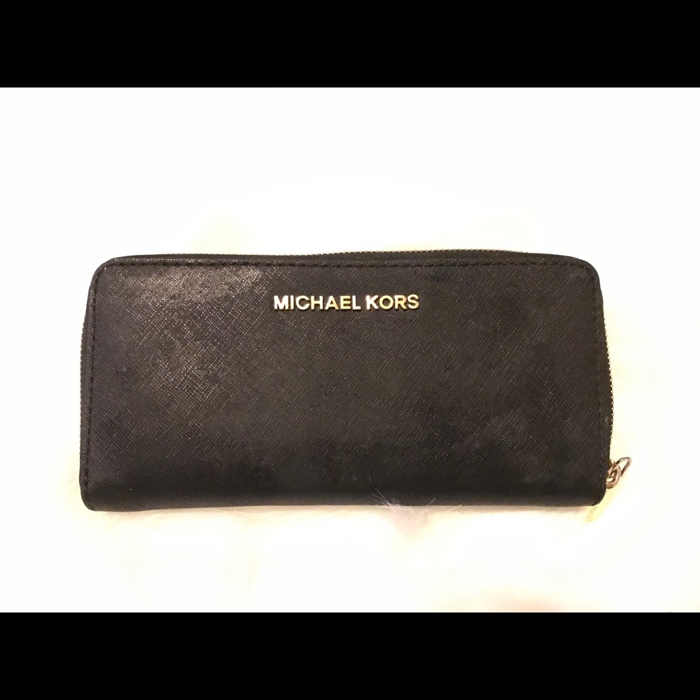 Michael Kors wallet